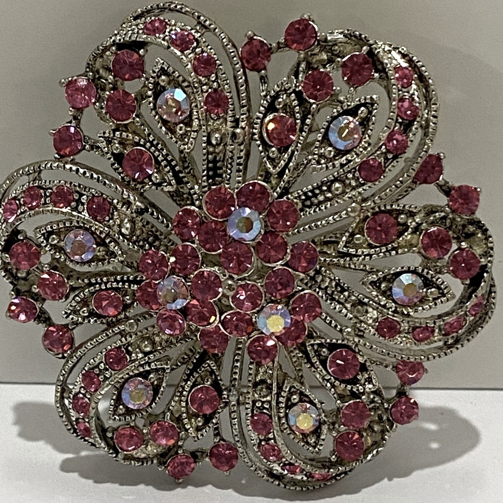 VTG Siver Tone Pink Austrian Crystal and Aurora Borealis Flower Brooch Filigree
